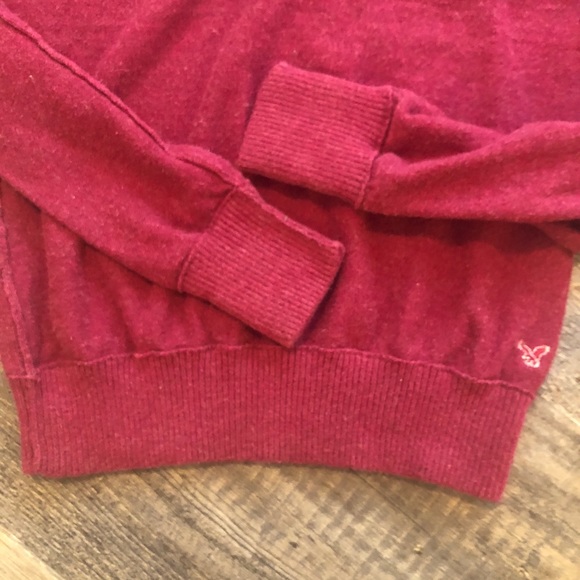 American Eagle cranberry cute medium vneck sweater - Picture 8 of 8